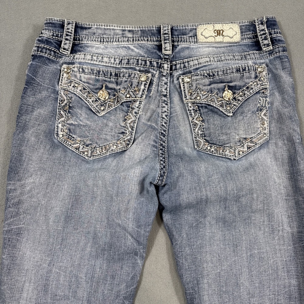 Miss Me capri Jeans LIGHT Stretch THICK STITCH RHINESTONES STUDDED DISTRESSED